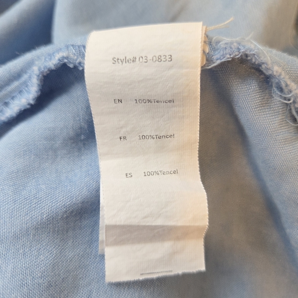 Streetwear Society Light Blue Tank Top Large NWT Tortoise Style Buttons - Picture 6 of 6